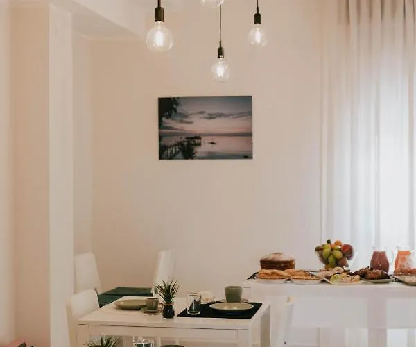 Bed & Breakfast Maf *